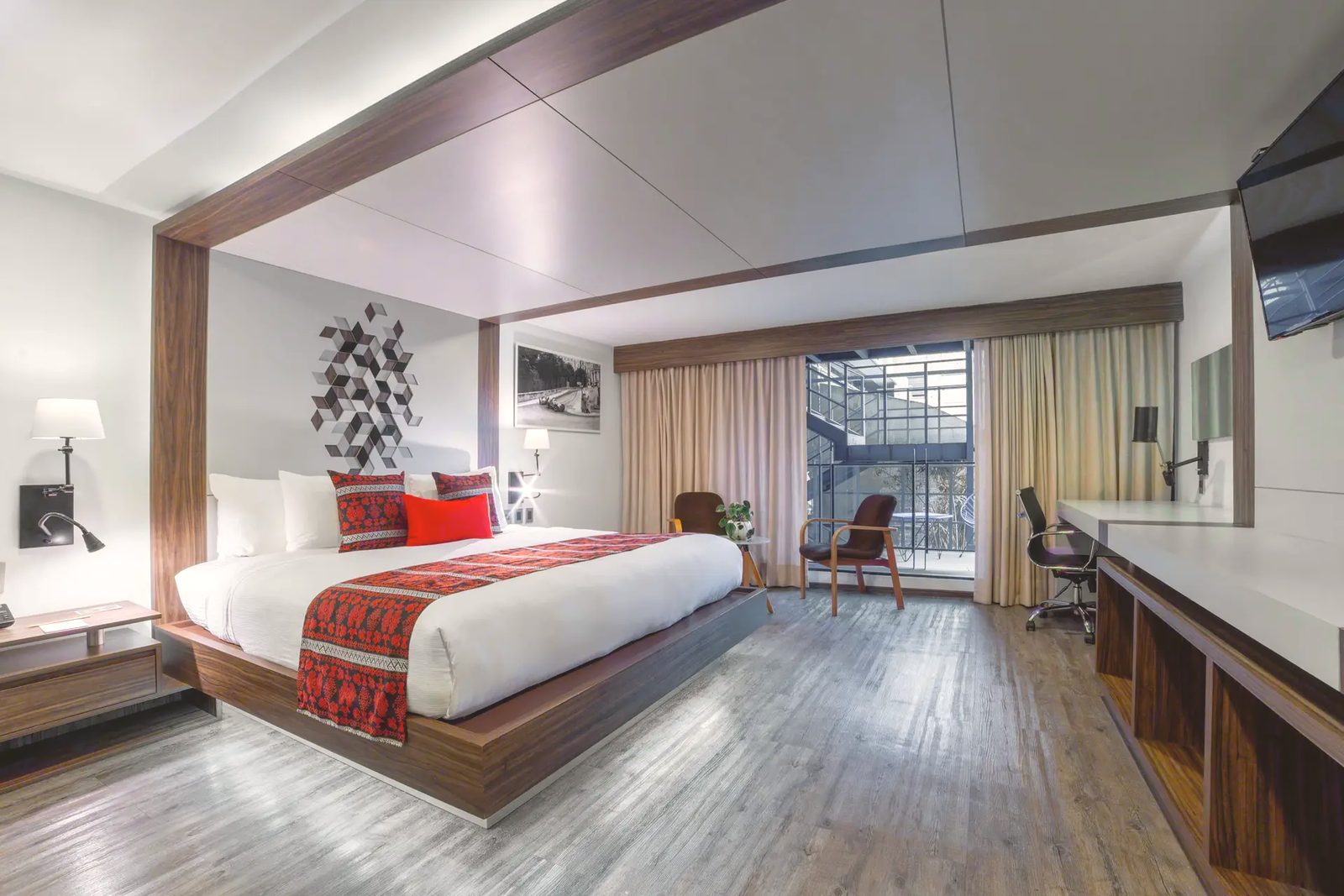 Executive Suite